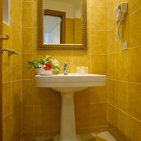 La Maison Royale 4*