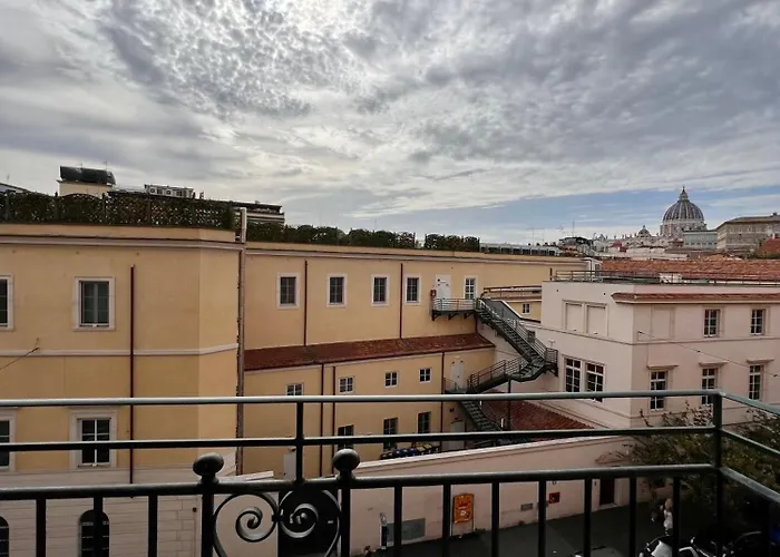 Bed & Breakfast La Maison Royale 3*